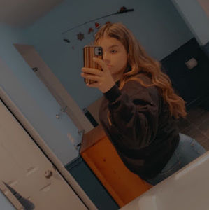 Meet your Posher, Macy